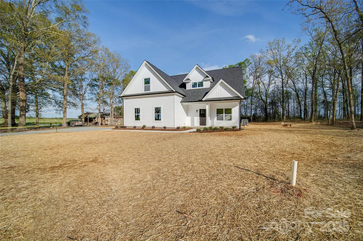 Charlotte Real Estate | View 0000 Trull Hinson Road, 1 | 3 Beds, 2 Baths