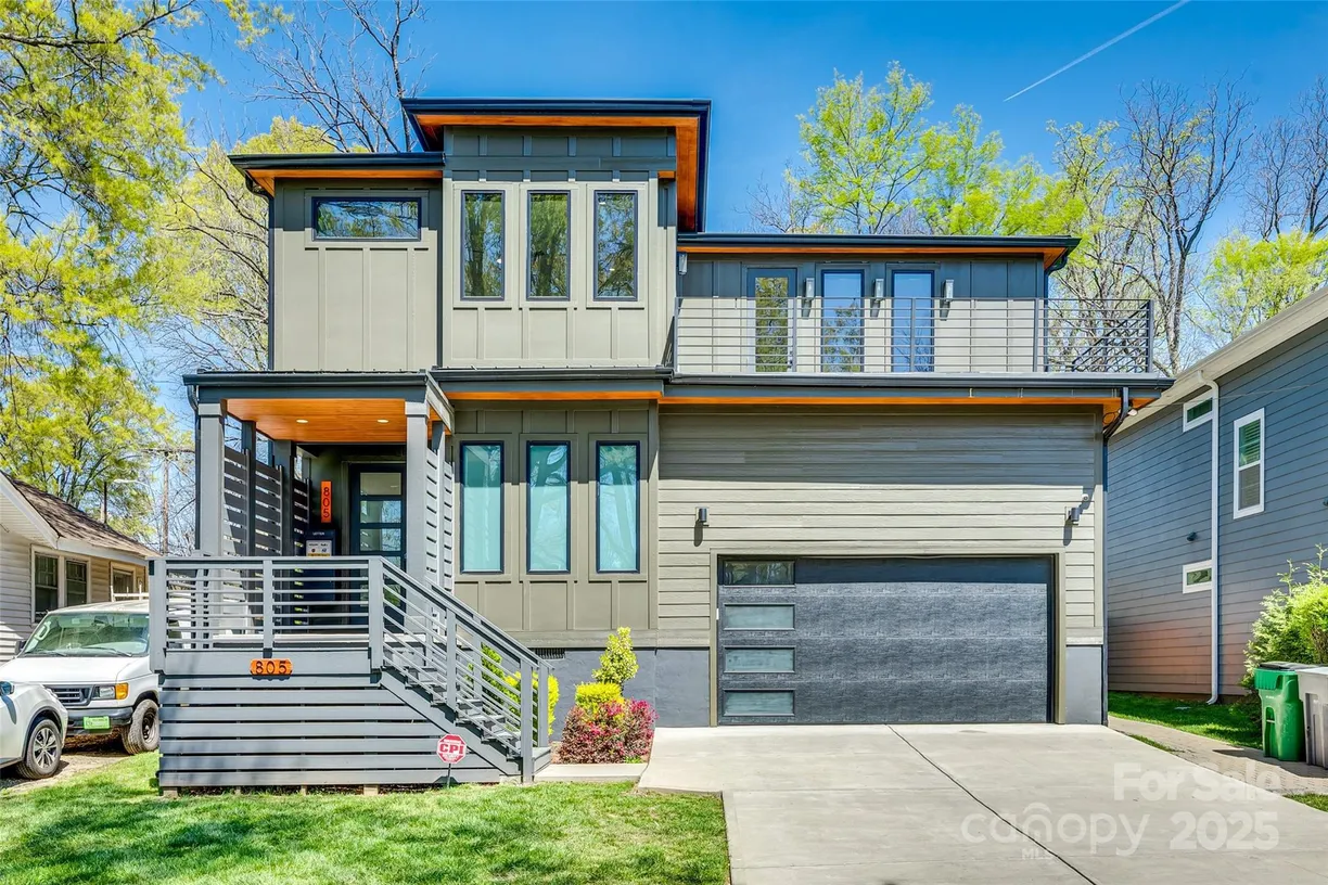 Charlotte Real Estate | View 805 E 19th Street | 4 Beds, 3 Baths