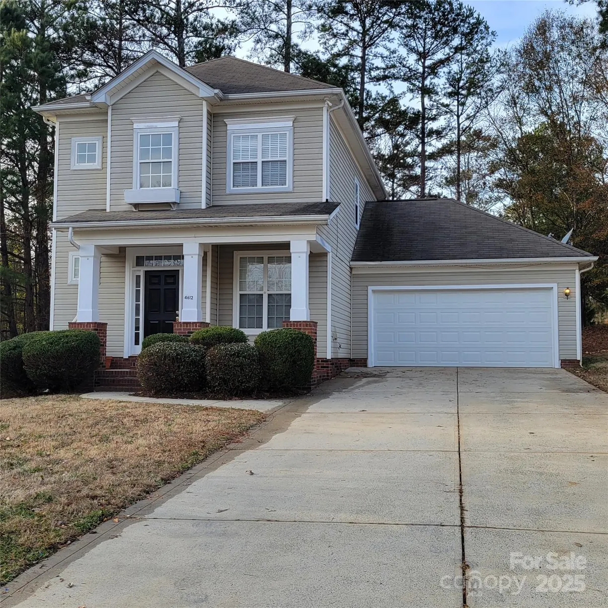 Charlotte Real Estate | View 4612 Waterbell Lane | 3 Beds, 2 Baths