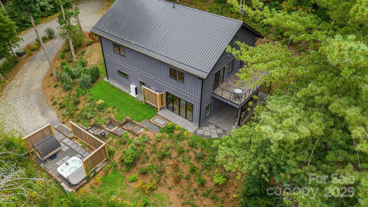 Charlotte Real Estate | View 47 Webb Cove Road | Listing
