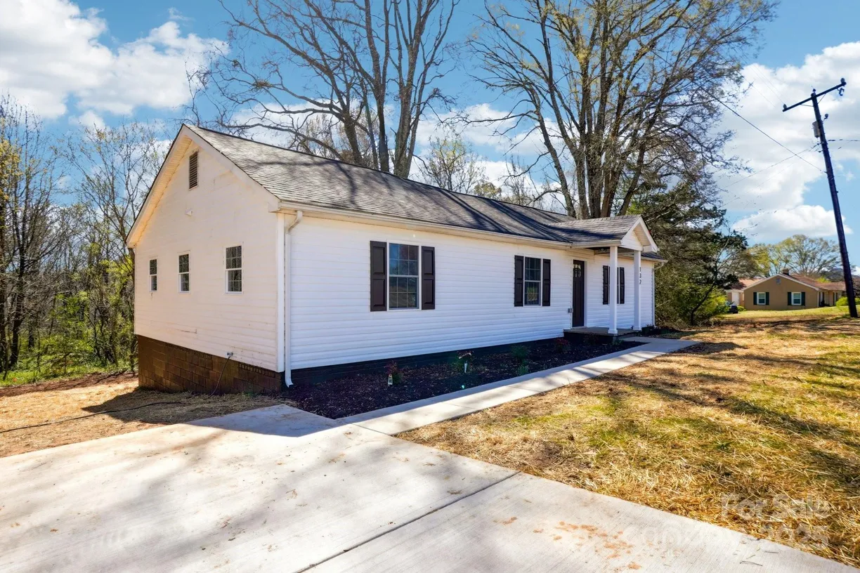 Charlotte Real Estate | View 132 Shady Grove Road | Listing