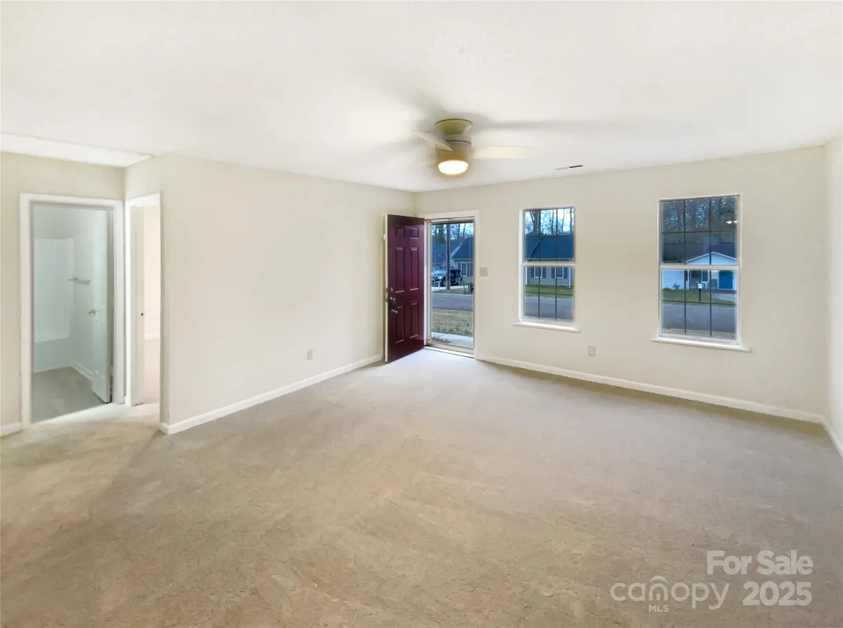 Charlotte Real Estate | View 1313 Ridgewood Drive | Listing