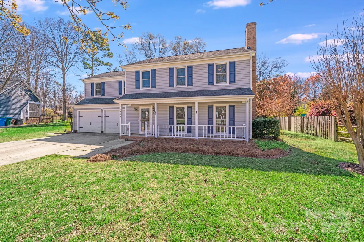 Charlotte Real Estate | View 13732 Strathaven Drive | 4 Beds, 2 Baths