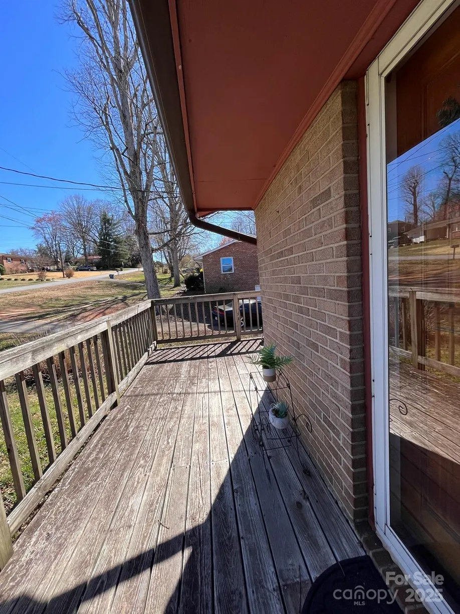Charlotte Real Estate | View 3232 Wilson Heights Drive | Listing