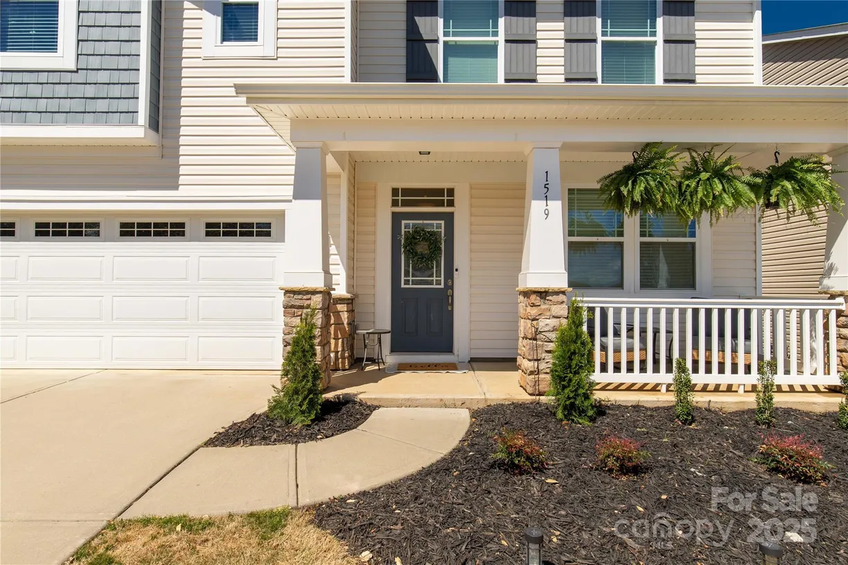 Charlotte Real Estate | View 1519 Arcadia Bluff Drive | Listing