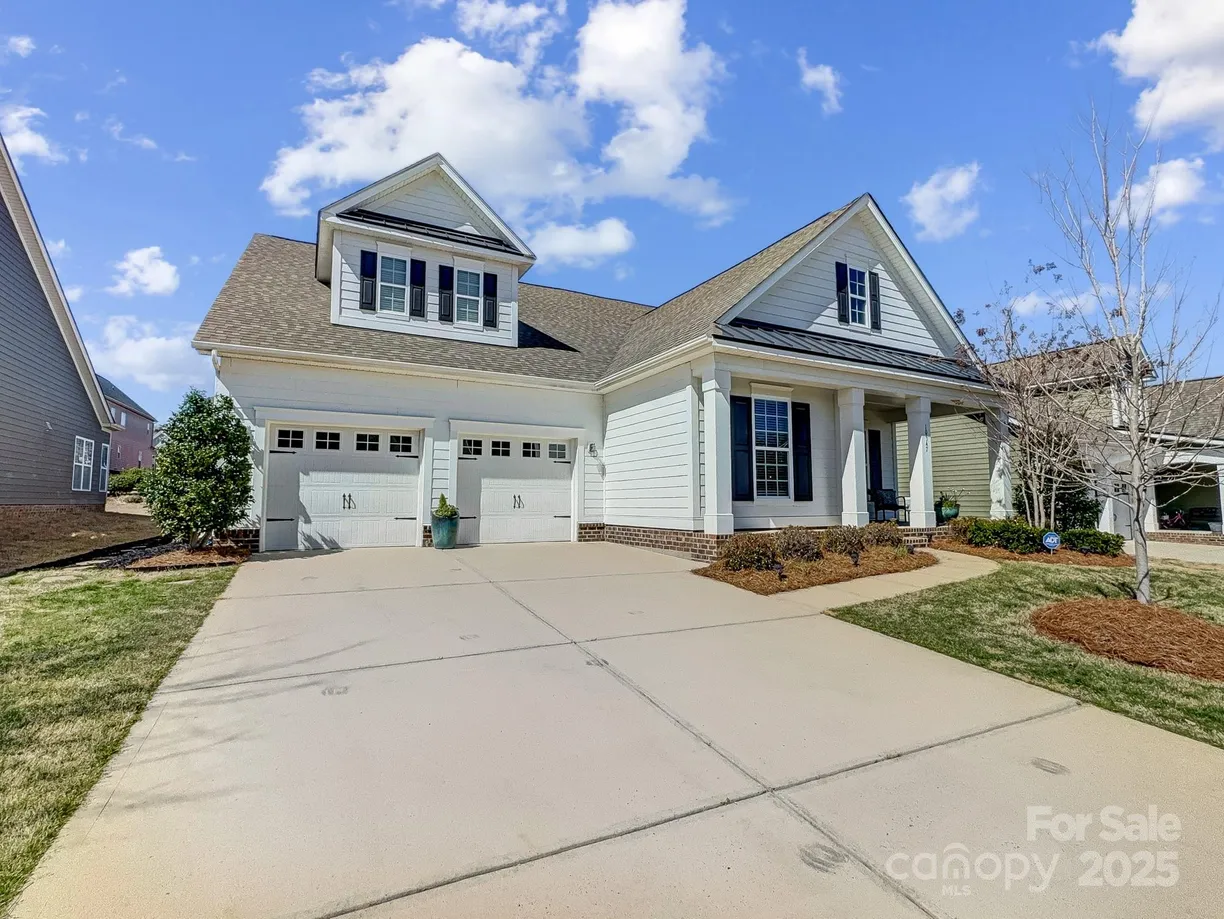 Charlotte Real Estate | View 10547 Skipping Rock Lane | Listing