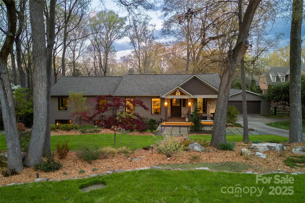Charlotte Real Estate | View 4313 Kingswood Road | 5 Beds, 4 Baths