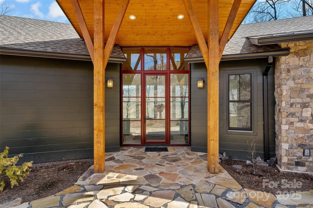 Charlotte Real Estate | View 159 Settings Boulevard | Listing