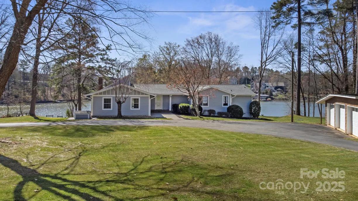 Charlotte Real Estate | View 7326 Elmwood Lane | Listing
