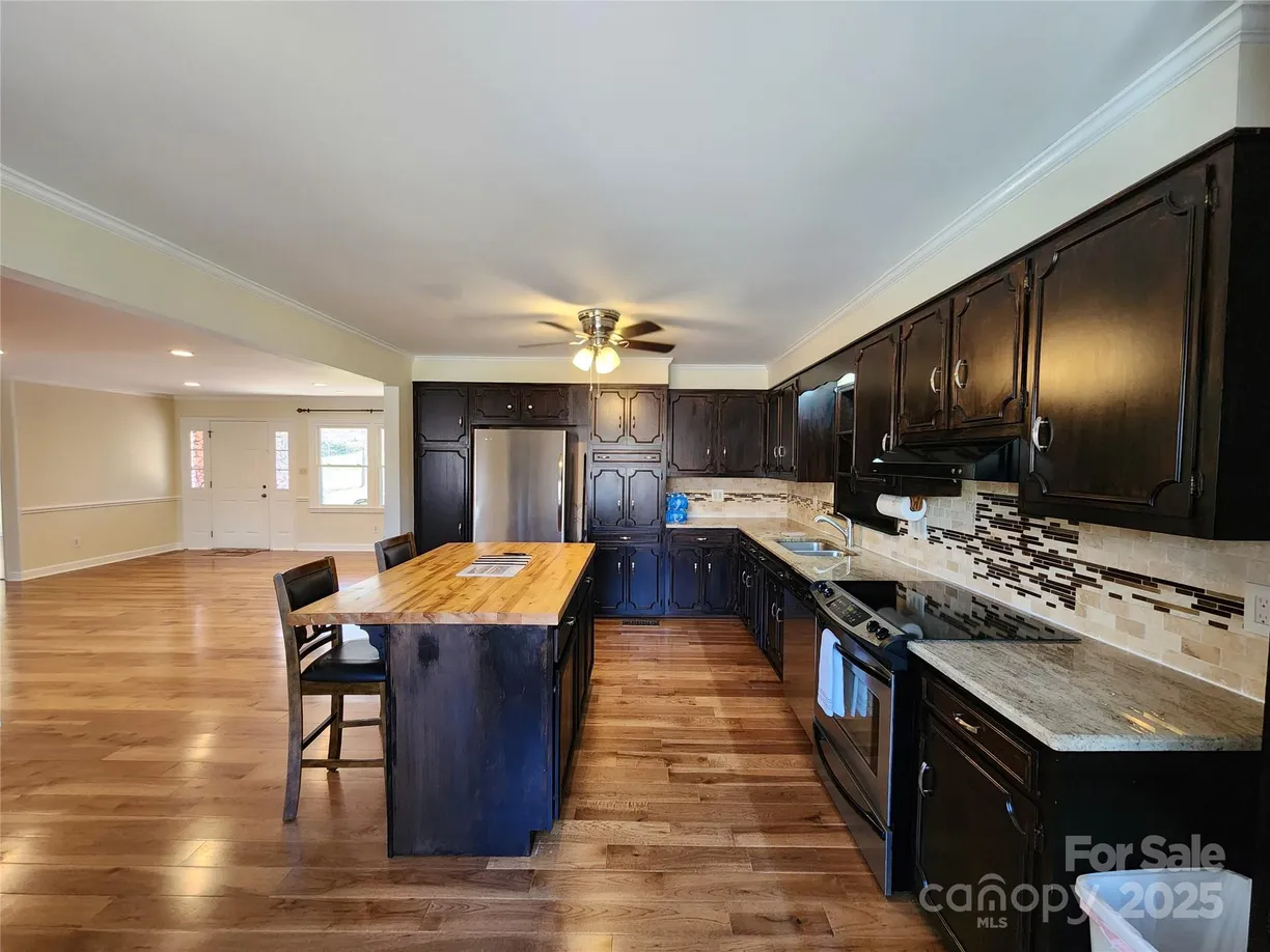Charlotte Real Estate | View 1301 Huckleberry Drive | Listing