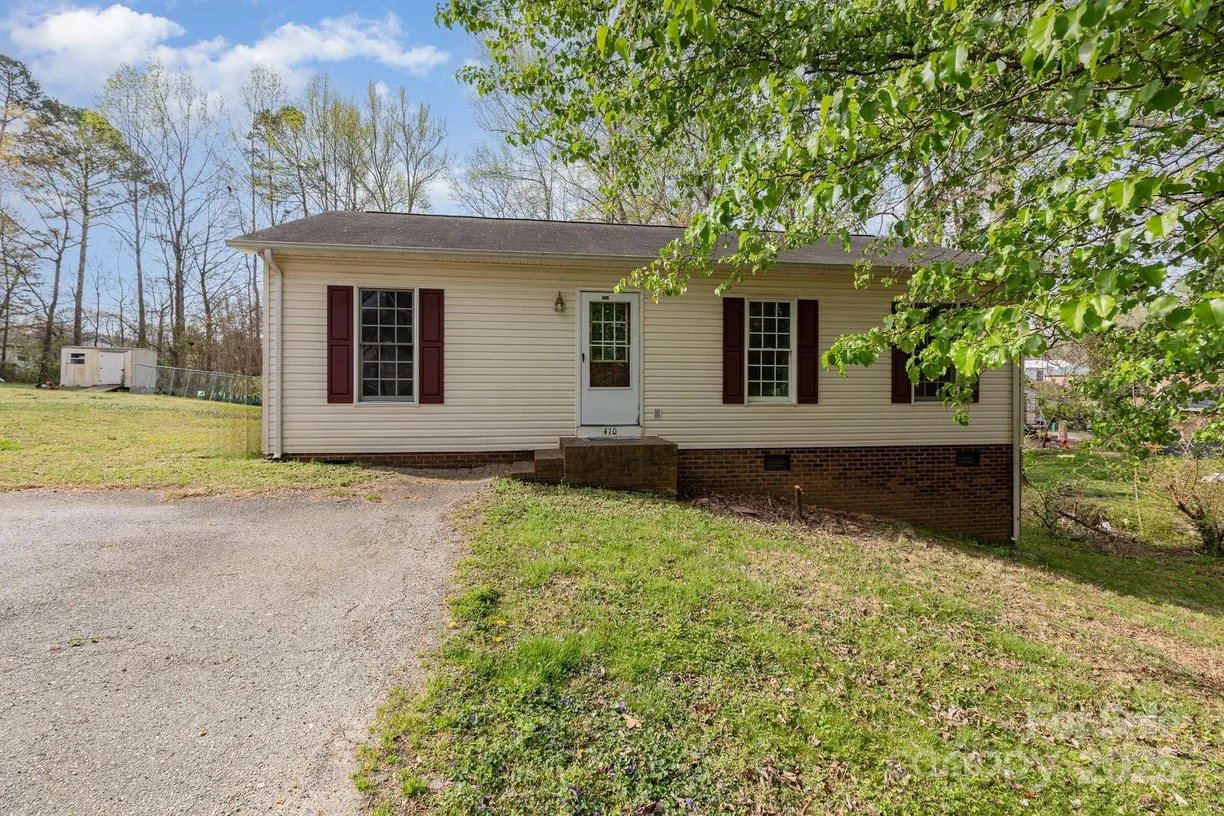 Charlotte Real Estate | View 410 E Lee Avenue | Listing