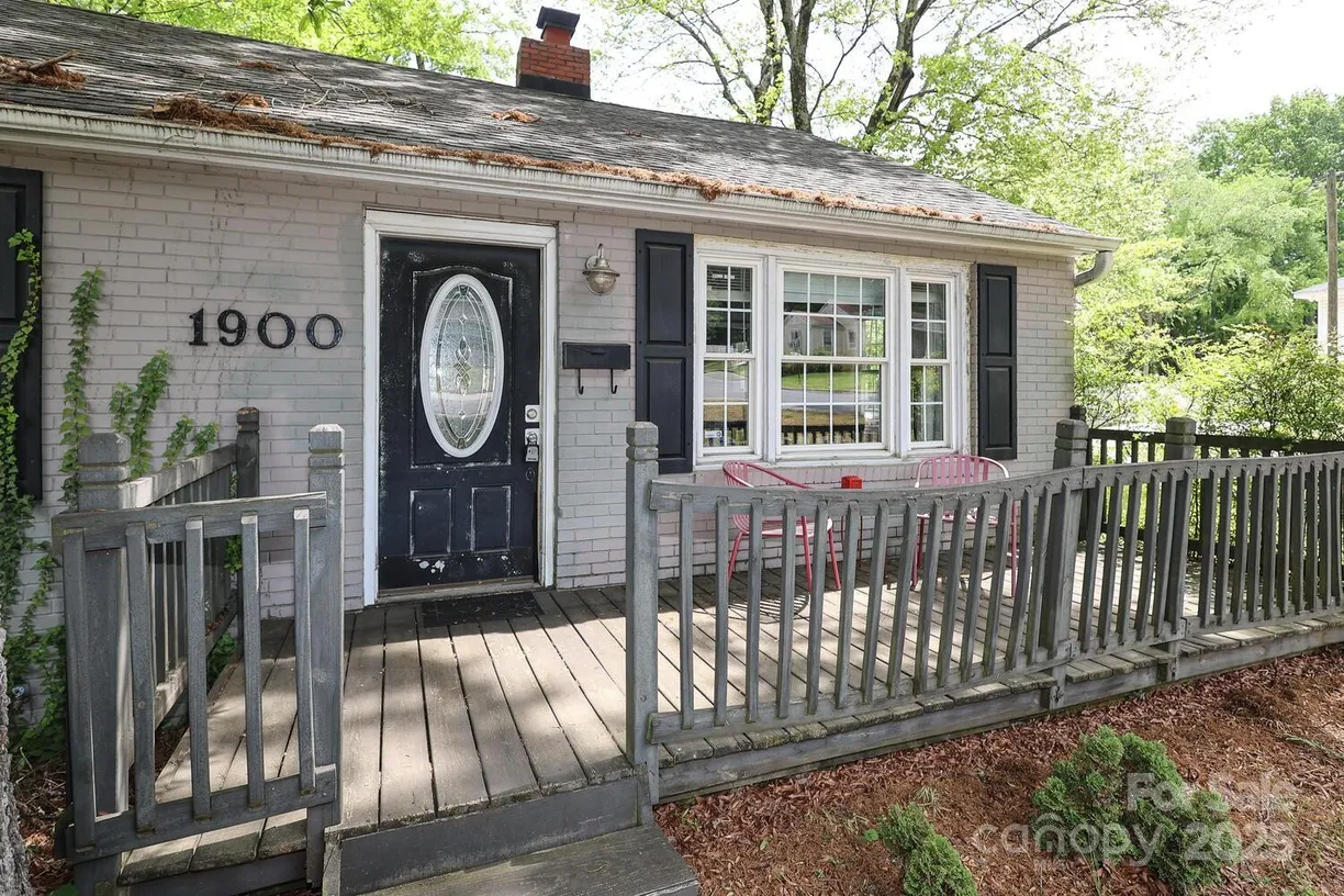 Charlotte Real Estate | View 1900 Union Street | 2 Beds, 1 Bath