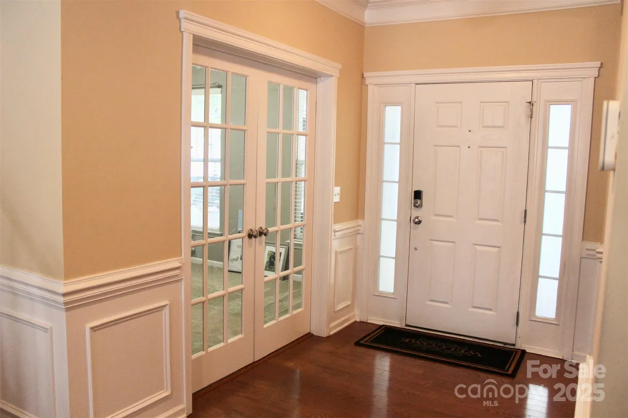 Charlotte Real Estate | View 13127 Centennial Commons Parkway | Listing