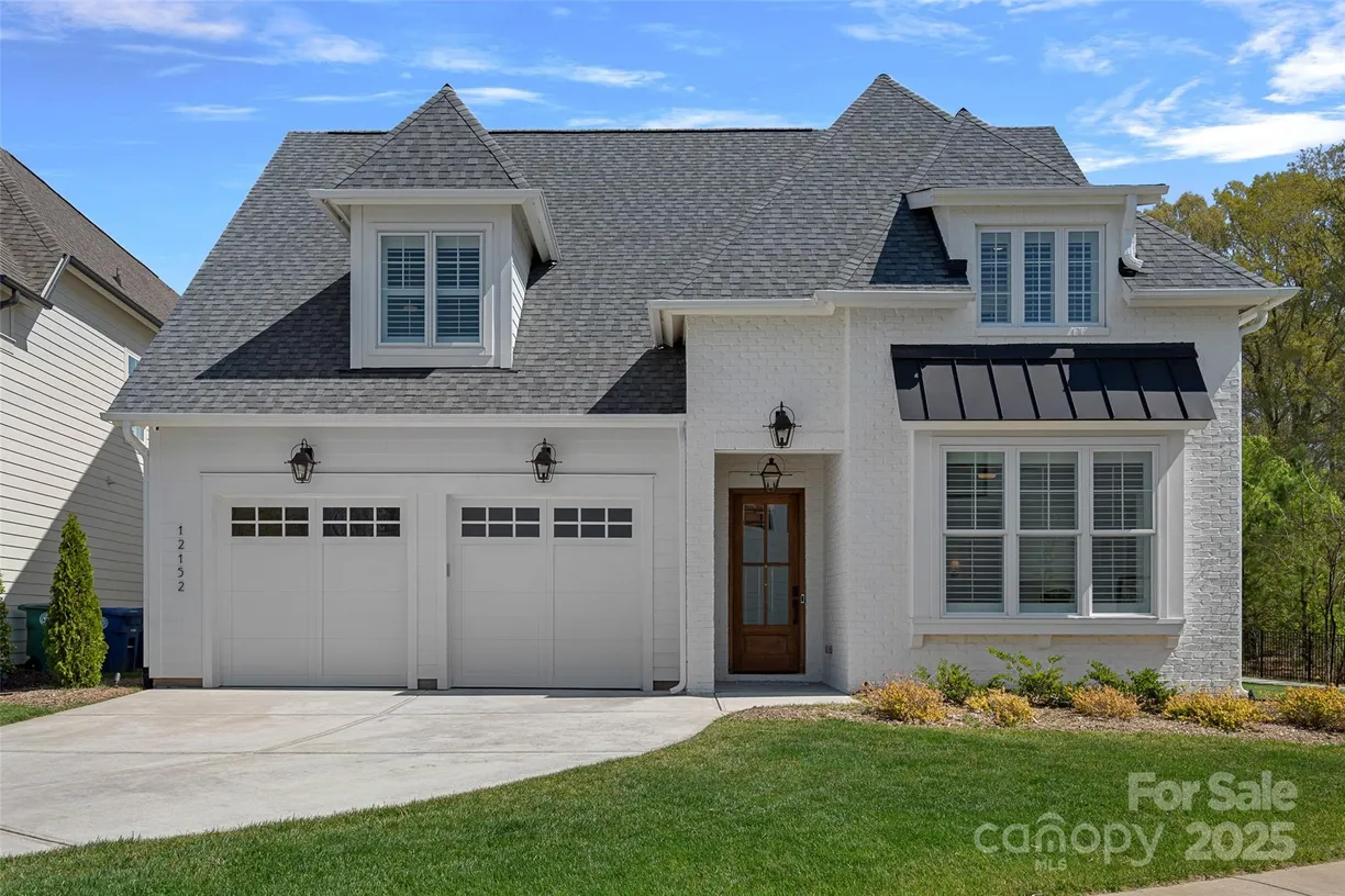 Charlotte Real Estate | View 12152 Cambridge Square Drive | 5 Beds, 4 Baths