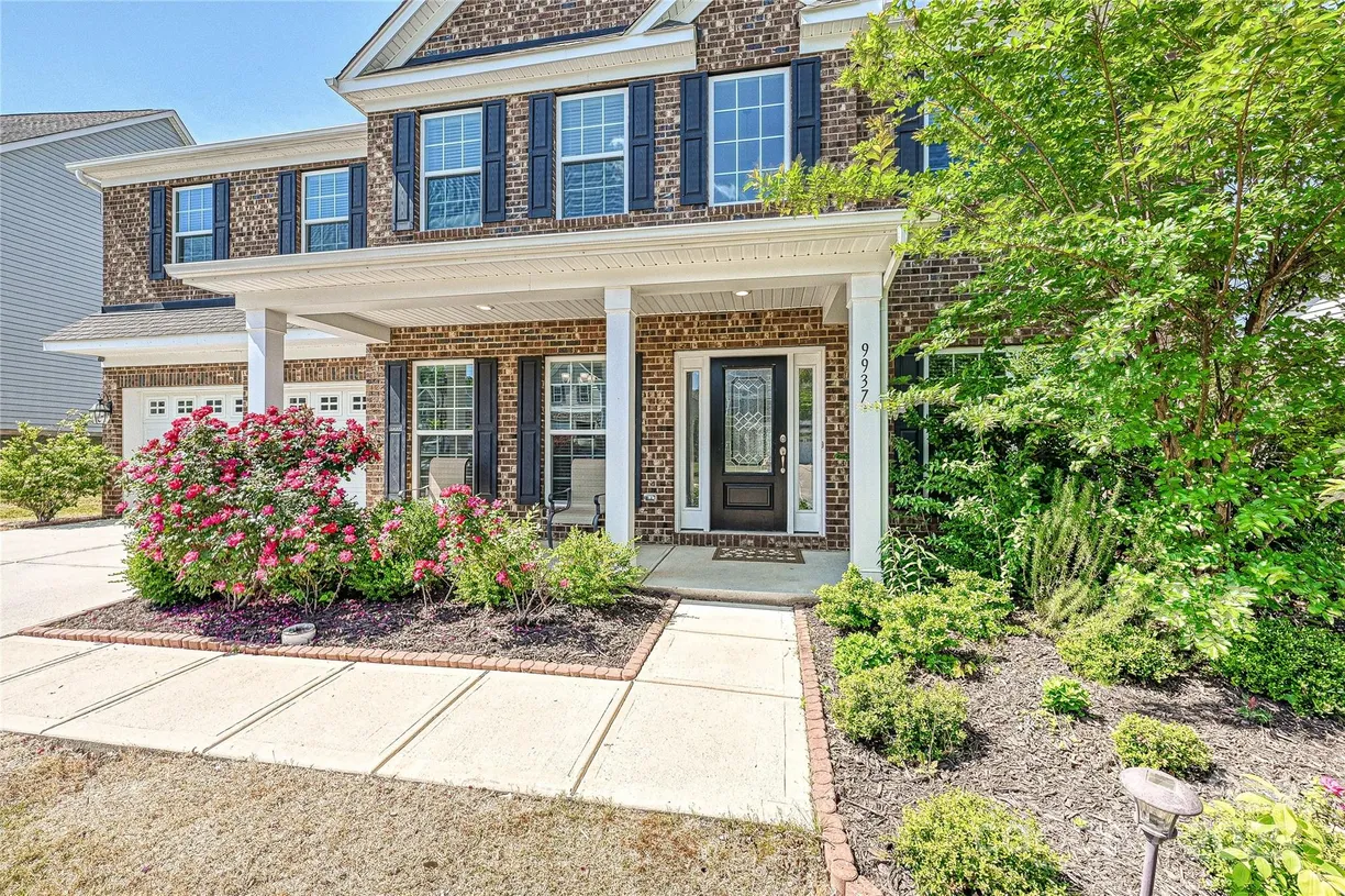 Charlotte Real Estate | View 9937 Travertine Trail | Listing