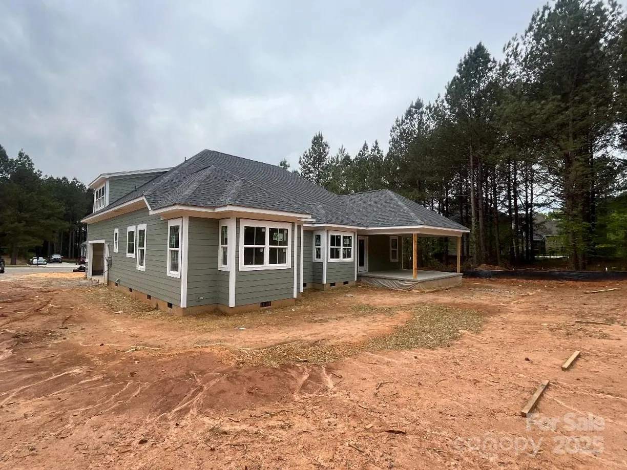 Charlotte Real Estate | View 5947 Tipperary Drive | Listing