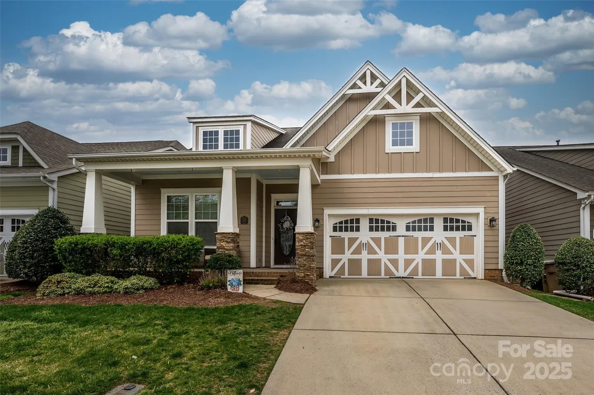Charlotte Real Estate | View 1022 Bimelech Drive | 3 Beds, 2 Baths