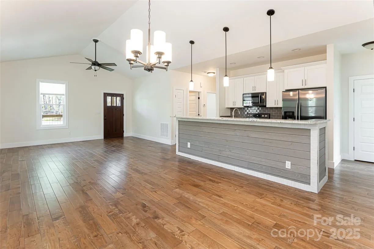 Charlotte Real Estate | View 220 Mount Allen Heights | Listing