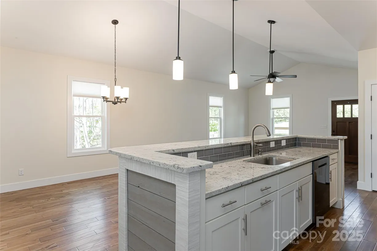 Charlotte Real Estate | View 220 Mount Allen Heights | Listing