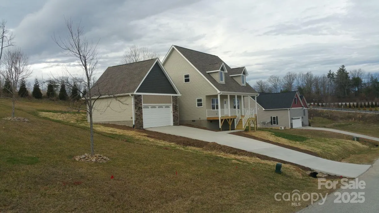 Charlotte Real Estate | View 119 Tryon View Drive | Listing