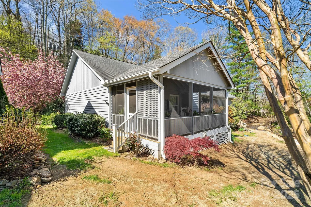 Charlotte Real Estate | View 2 Llama Vista Court | Listing