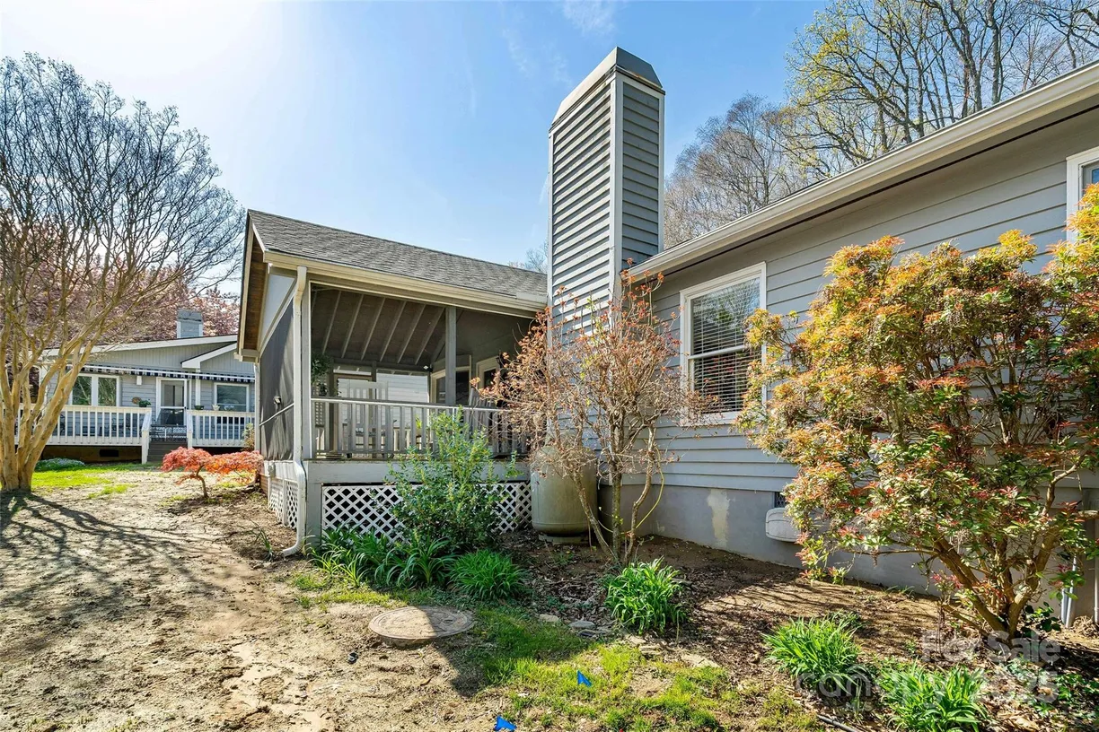 Charlotte Real Estate | View 2 Llama Vista Court | Listing