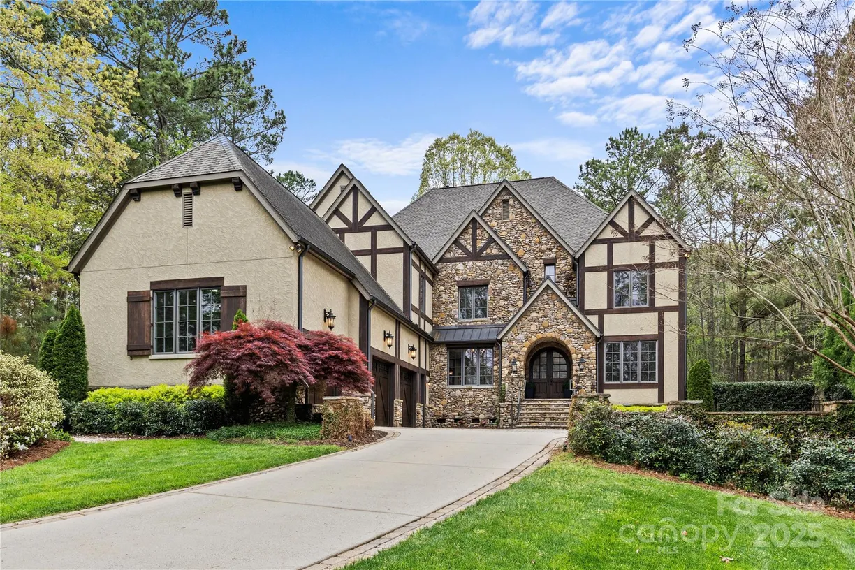 Charlotte Real Estate | View 304 Ivy Springs Lane, 19 | 5 Beds, 4 Baths