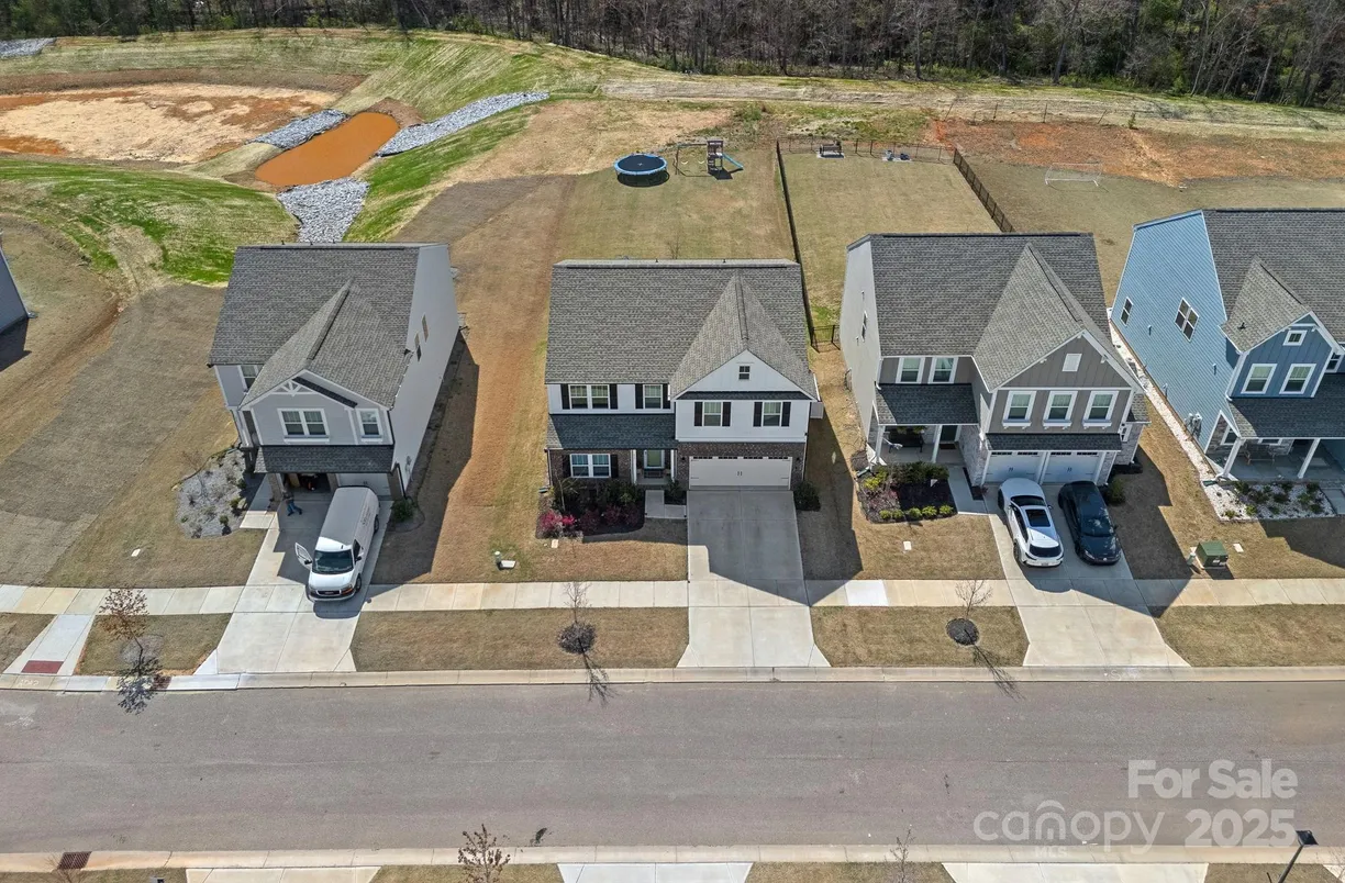 Charlotte Real Estate | View 650 Scotch Meadows Loop | 4 Beds, 2 Baths