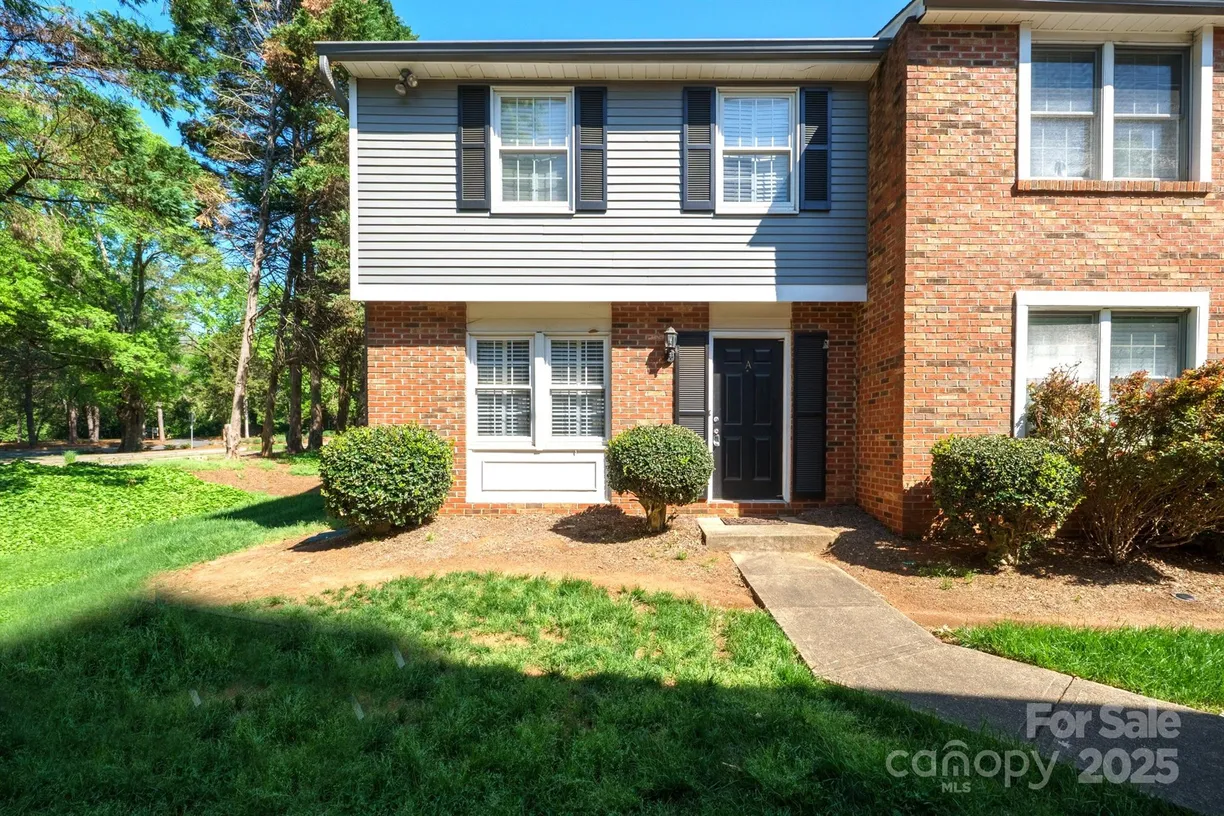 Charlotte Real Estate | View 1205 Scaleybark Road, A | 2 Beds, 1 Bath