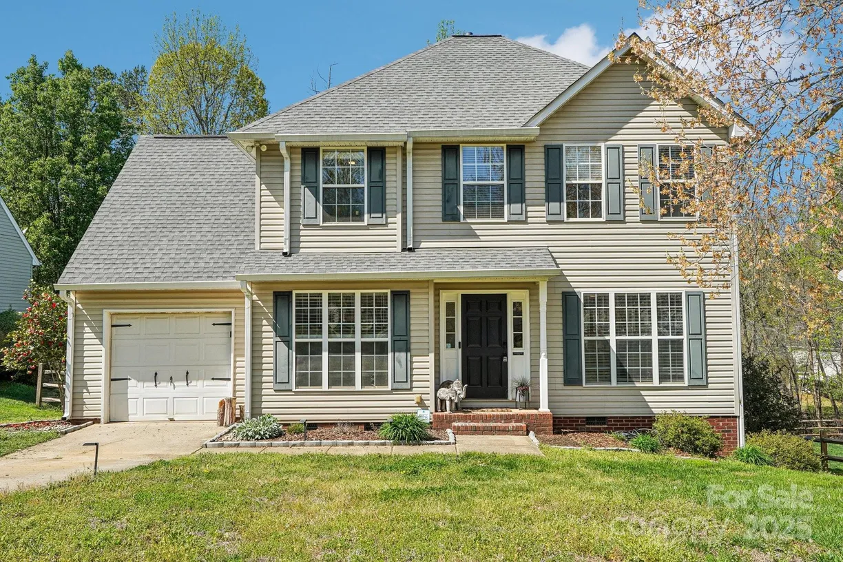 Charlotte Real Estate | View 11615 Hidden Grove Trail | Listing