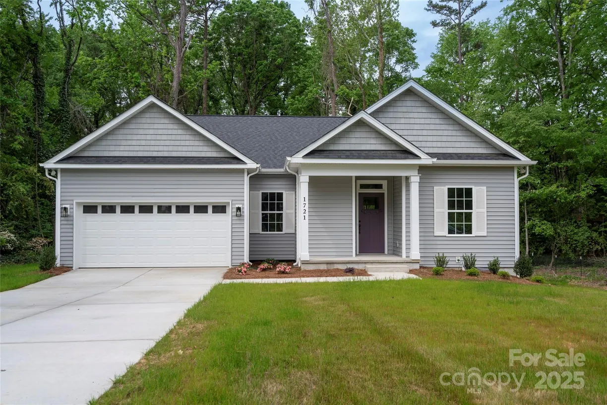 Charlotte Real Estate | View 1721 Balfour Lane | Listing