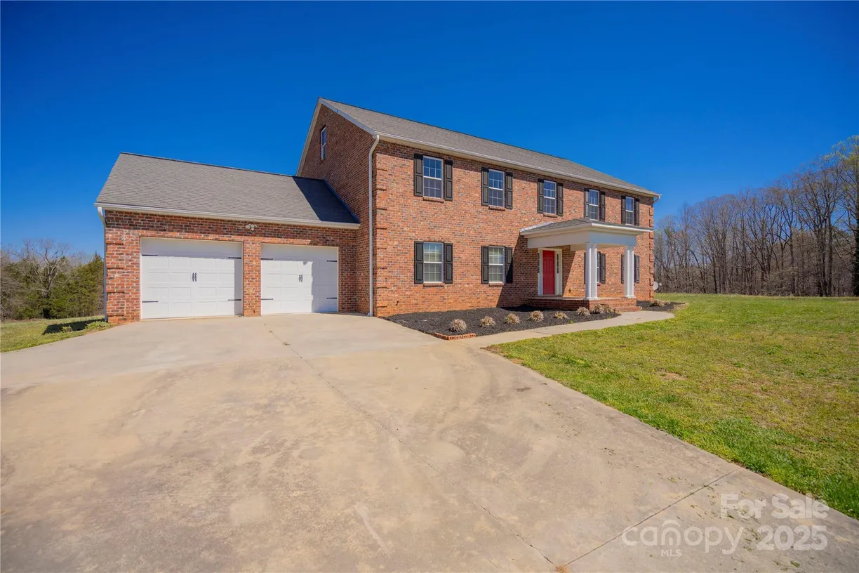 Charlotte Real Estate | View 2536 Tyro Road | Listing
