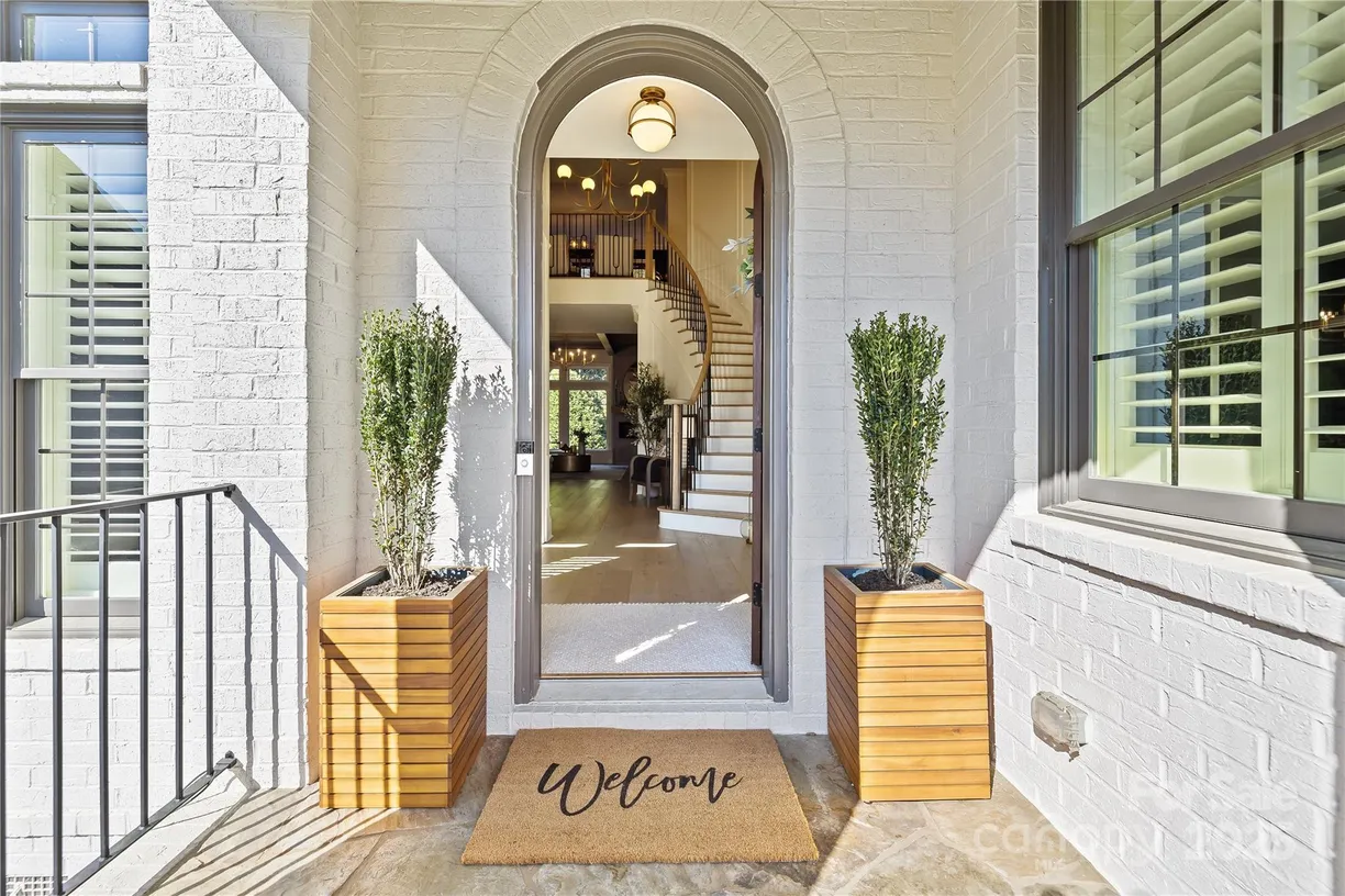 Charlotte Real Estate | View 318 Montrose Drive | Listing