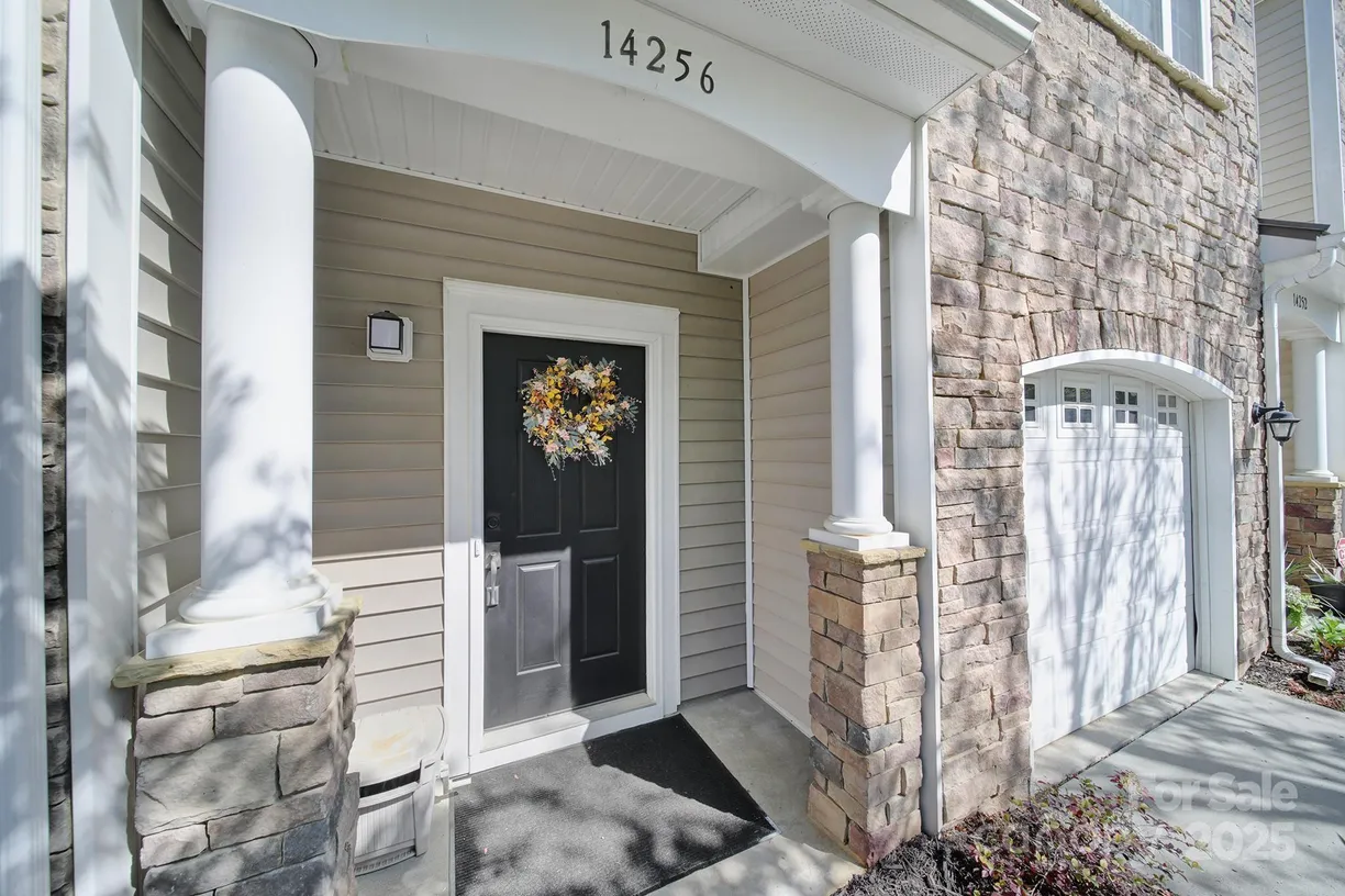 Charlotte Real Estate | View 14256 Drake Watch Lane | Listing