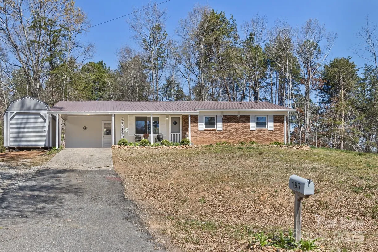 Charlotte Real Estate | View 197 Davis Lake Road | 3 Beds, 1 Bath