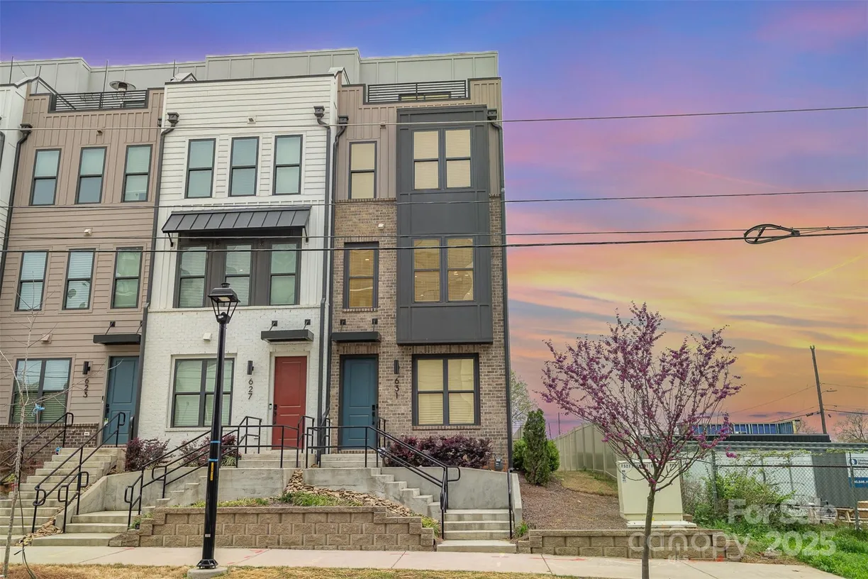 Charlotte Real Estate | View 631 W Tremont Avenue | 3 Beds, 3 Baths