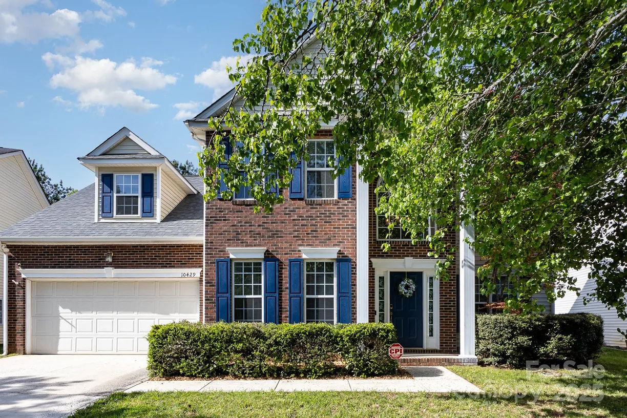 Charlotte Real Estate | View 10429 Madison Park Drive | 4 Beds, 2 Baths