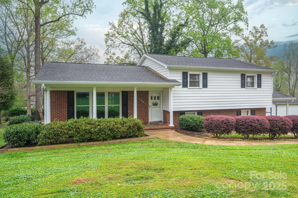 Charlotte Real Estate | View 205 Gamble Avenue | Listing