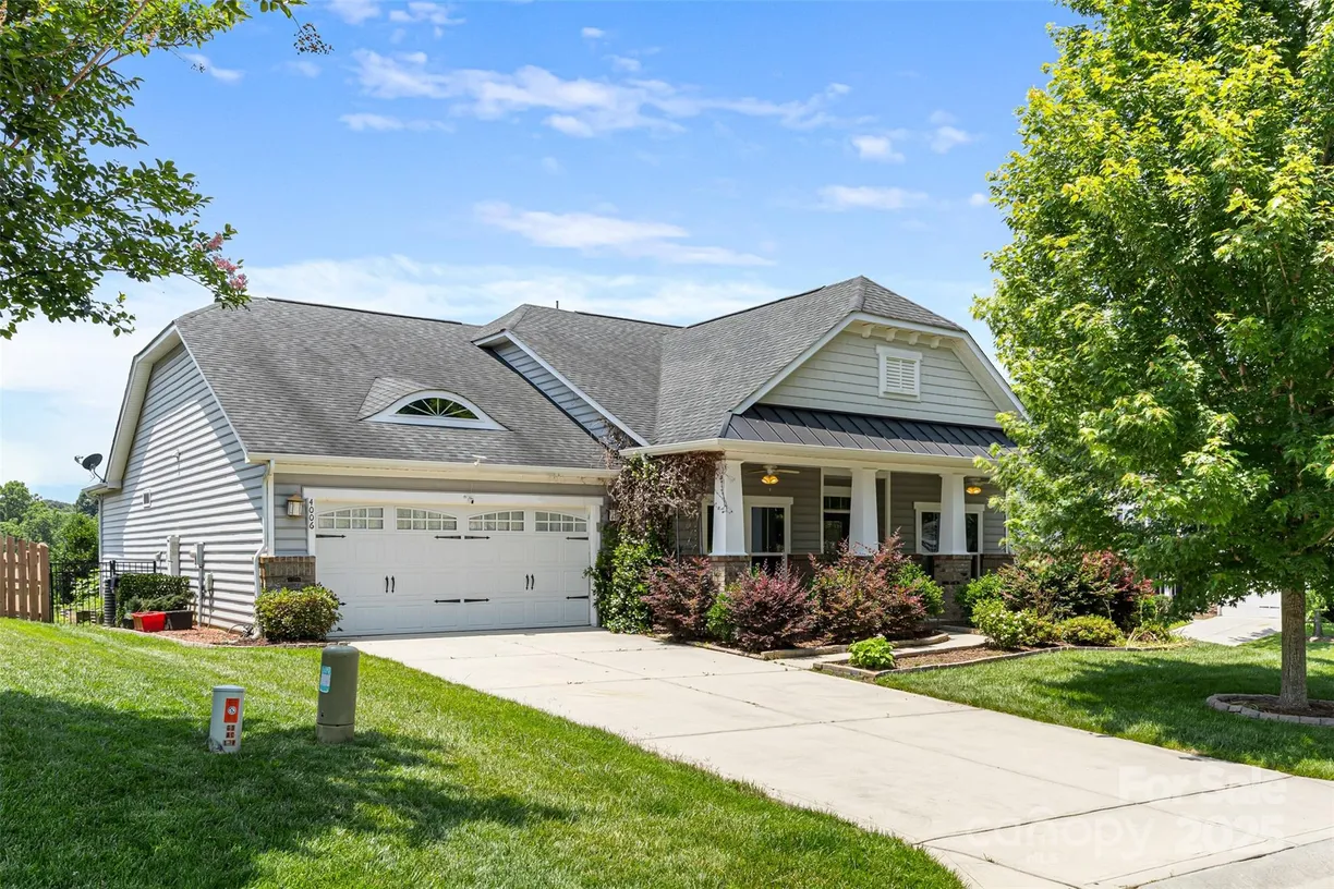 Charlotte Real Estate | View 4006 Fall Oak Terrace | 3 Beds, 2 Baths