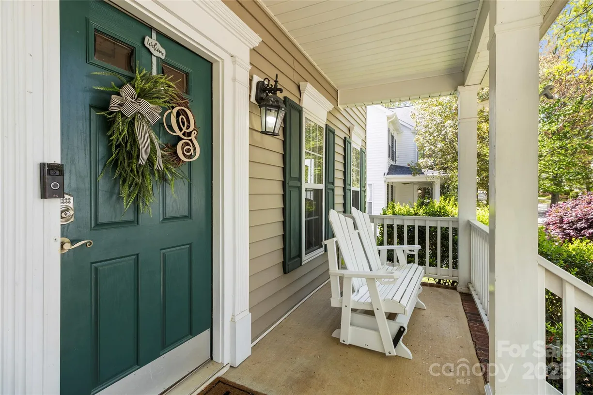 Charlotte Real Estate | View 18838 Oakhurst Boulevard | Listing