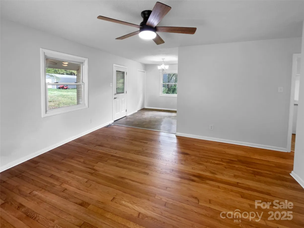 Charlotte Real Estate | View 827 Ford Drive | Listing