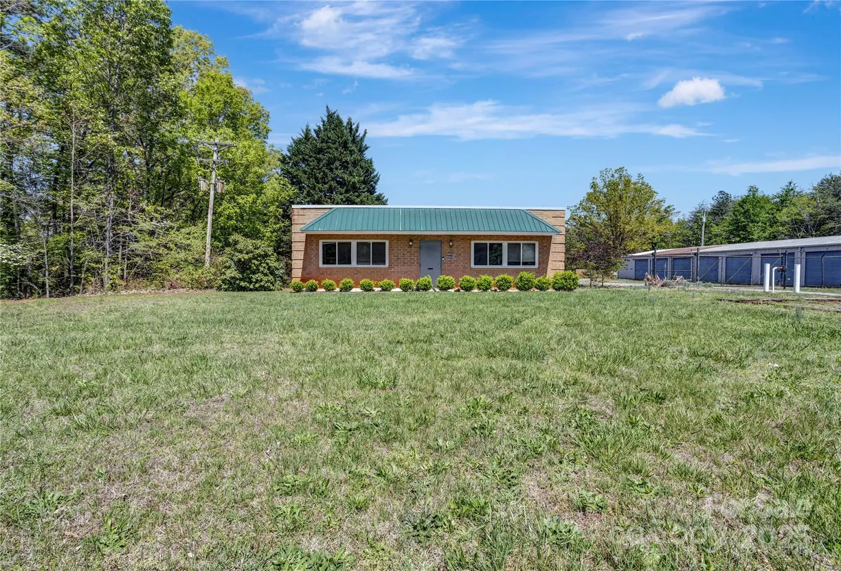 Charlotte Real Estate | View 5706 Dallas Cherryville Highway | Listing
