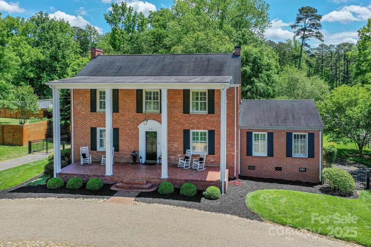 Charlotte Real Estate | View 203 Mt Holly Huntersville Road | 4 Beds, 3 Baths