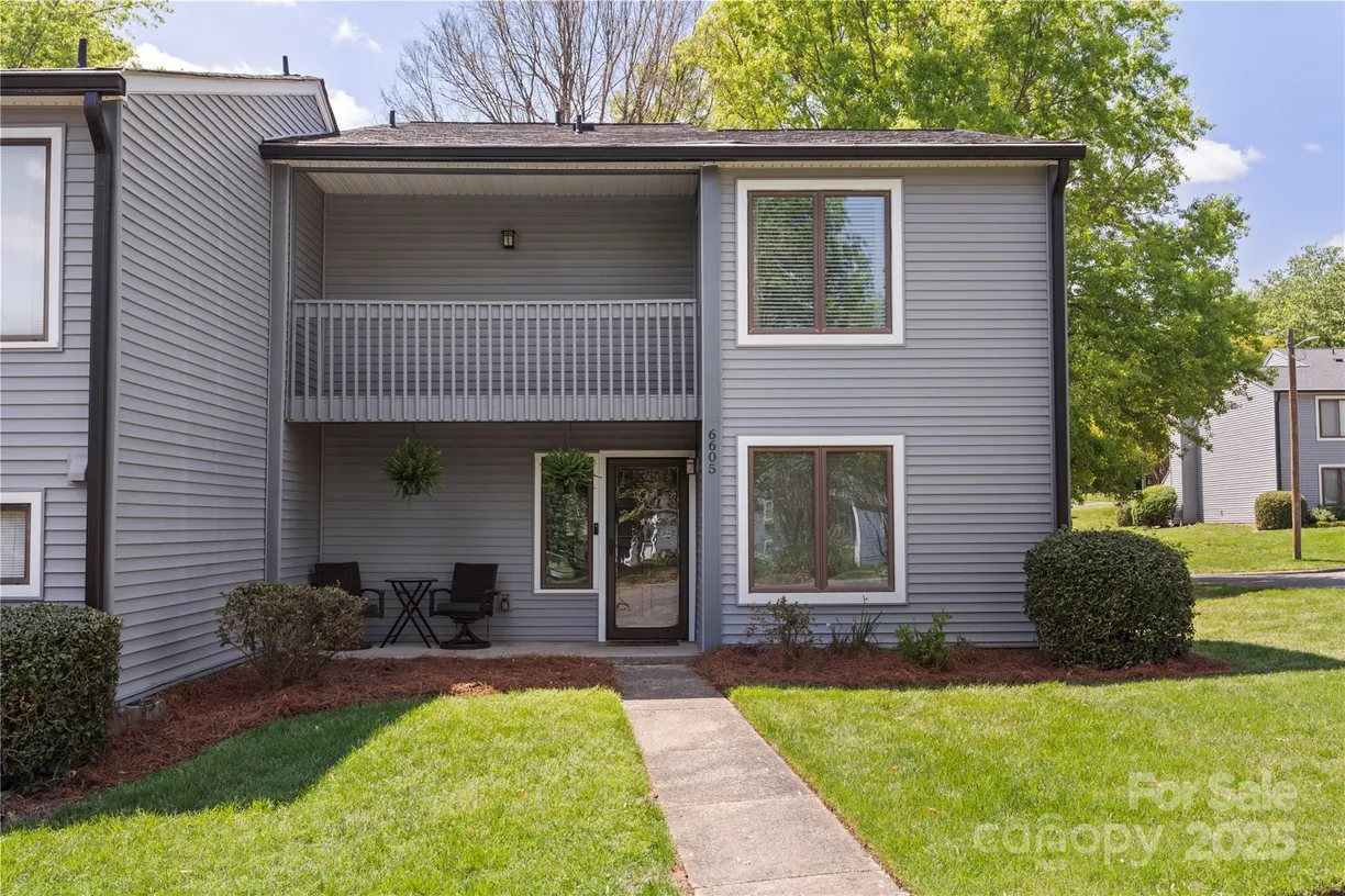 Charlotte Real Estate | View 6605 Point Comfort Lane | Listing