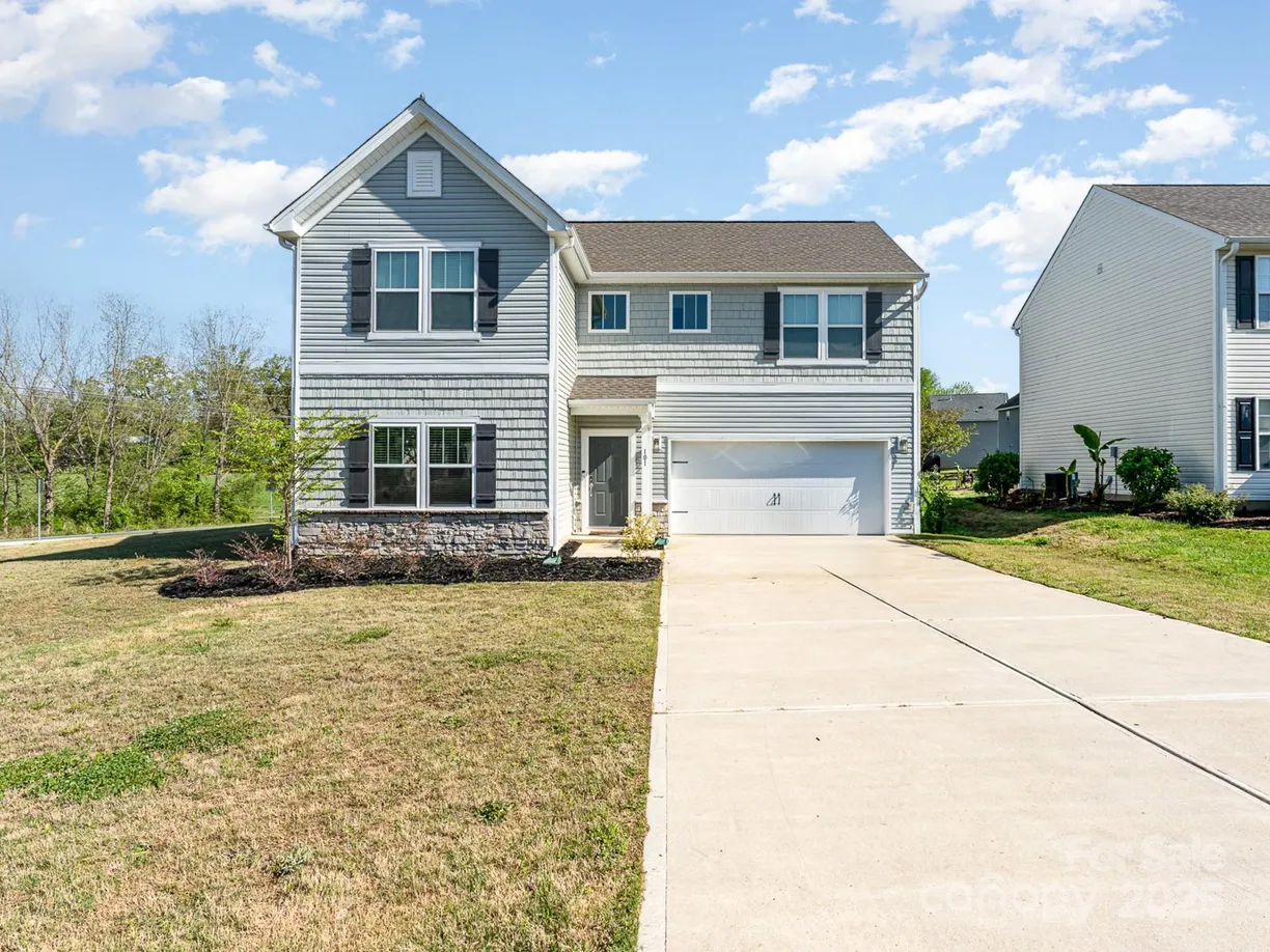 Charlotte Real Estate | View 101 Glencroft Drive | Listing