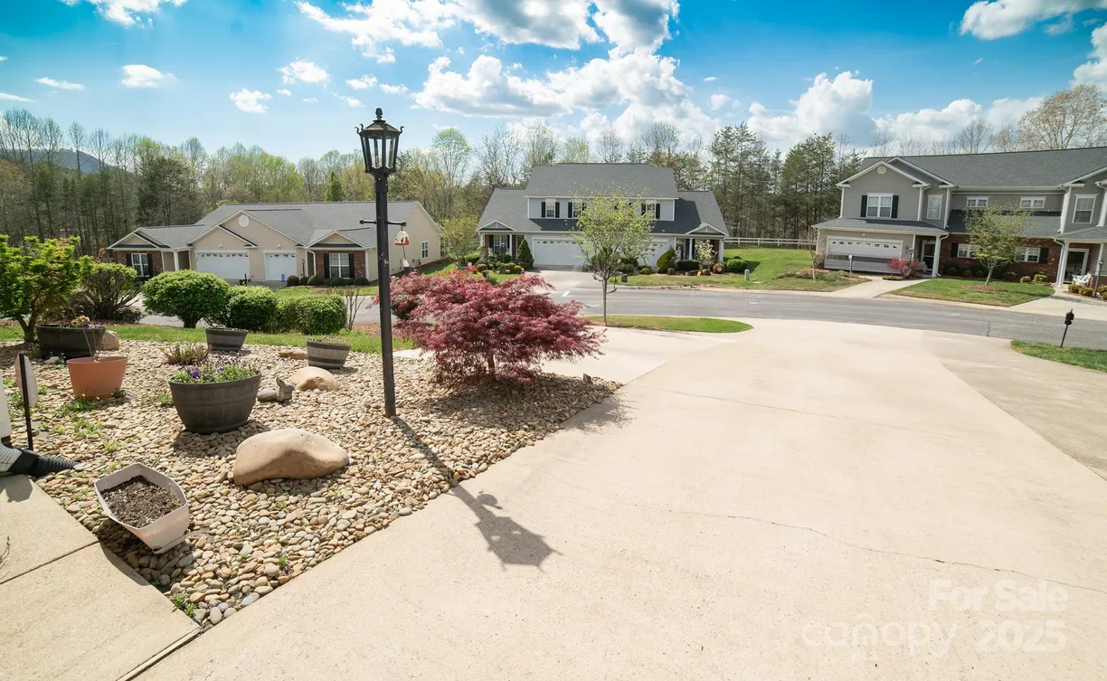 Charlotte Real Estate | View 137 Lady Slipper Lane | Listing
