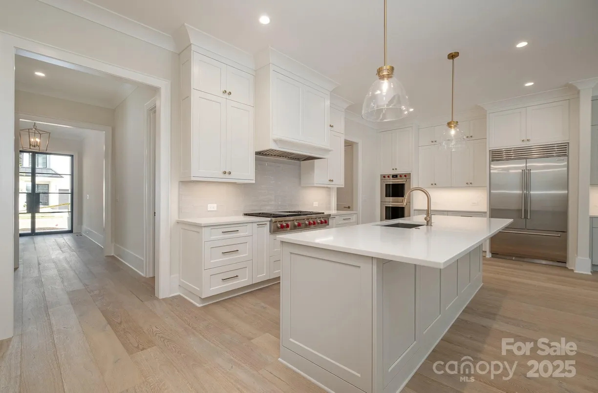 Charlotte Real Estate | View 2924 Sharon View Road, B | Listing