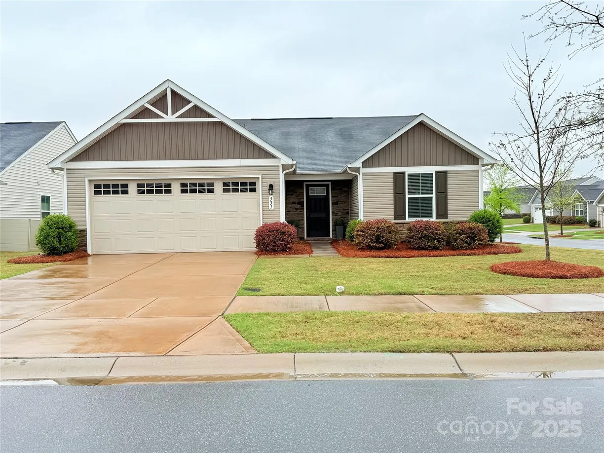Charlotte Real Estate | View 531 Cherry Blossom Avenue | 3 Beds, 2 Baths