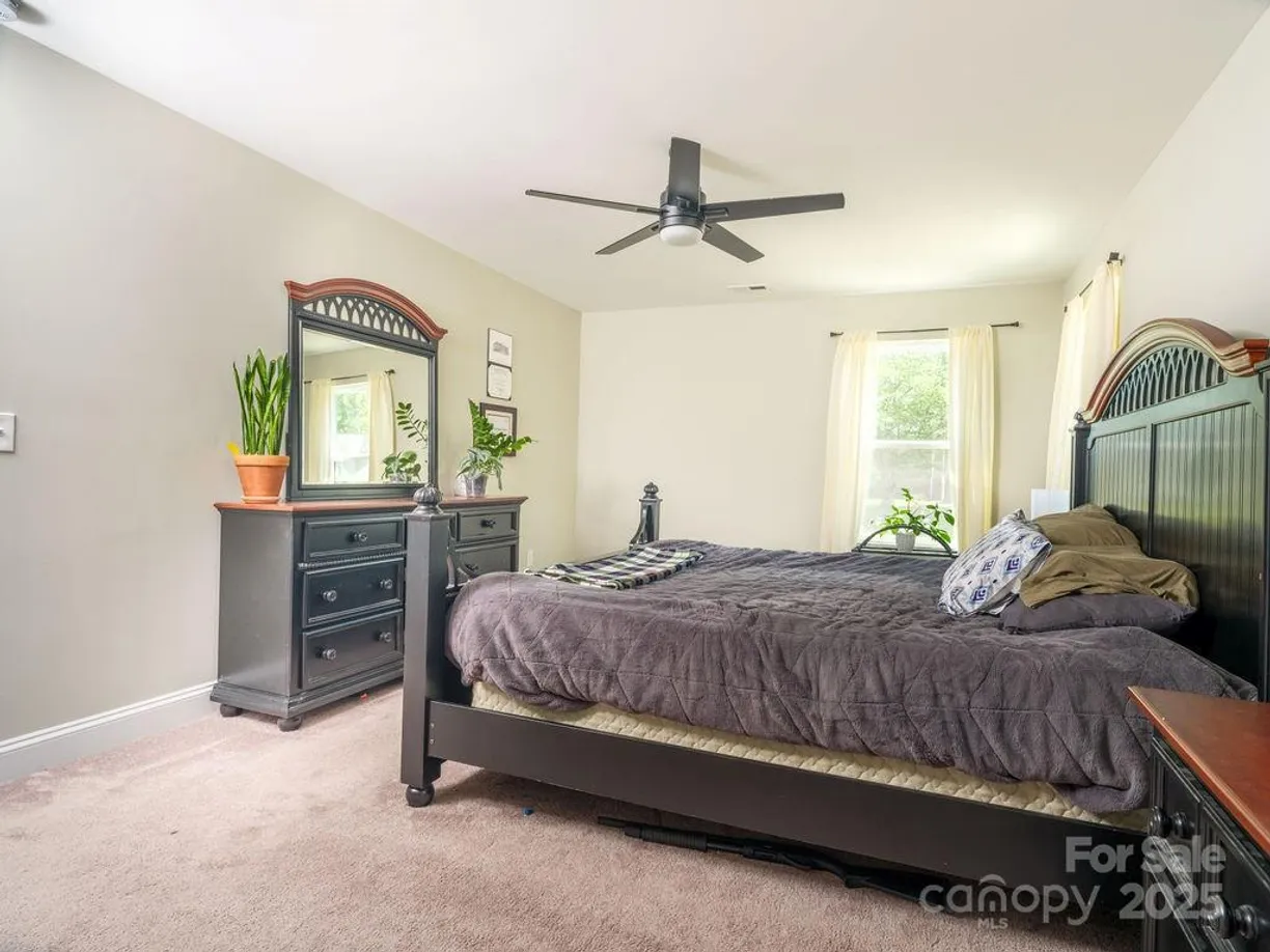 Charlotte Real Estate | View 2313 Glenwood Street | Listing