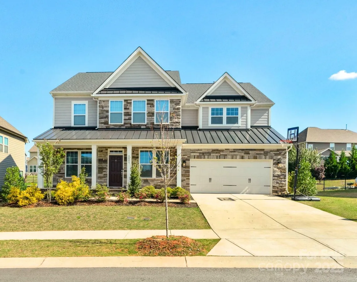 Charlotte Real Estate | View 8008 Hudson Mill Drive | 5 Beds, 4 Baths